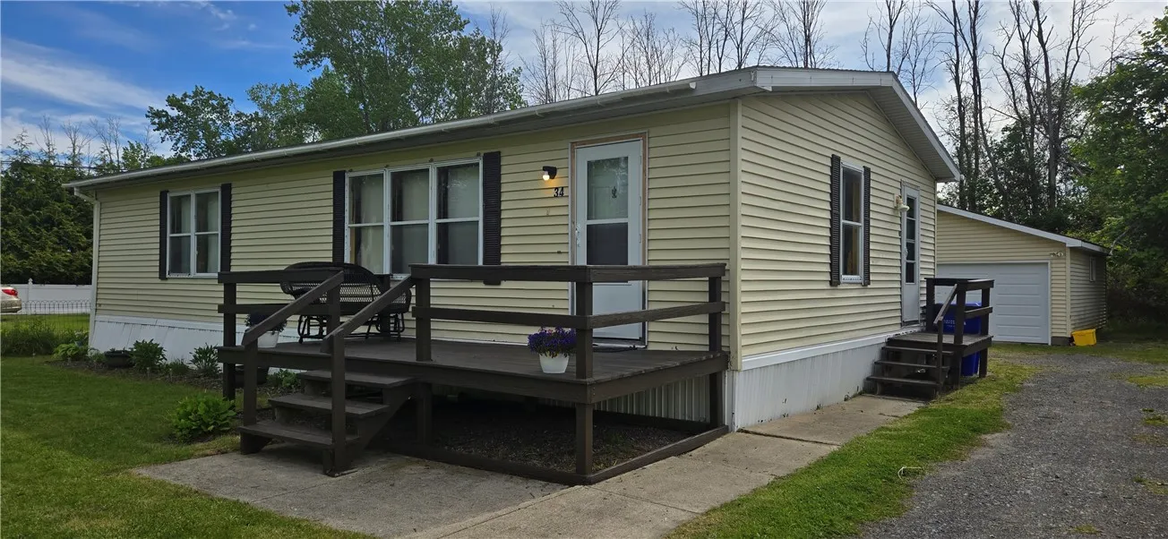 34 Pease Road, Parma, New York 14559, Parma, New York 14559, 3 Bedrooms Bedrooms, 5 Rooms Rooms,2 BathroomsBathrooms,Residential,Closed,34 Pease Road, Parma, New York 14559,R1610215