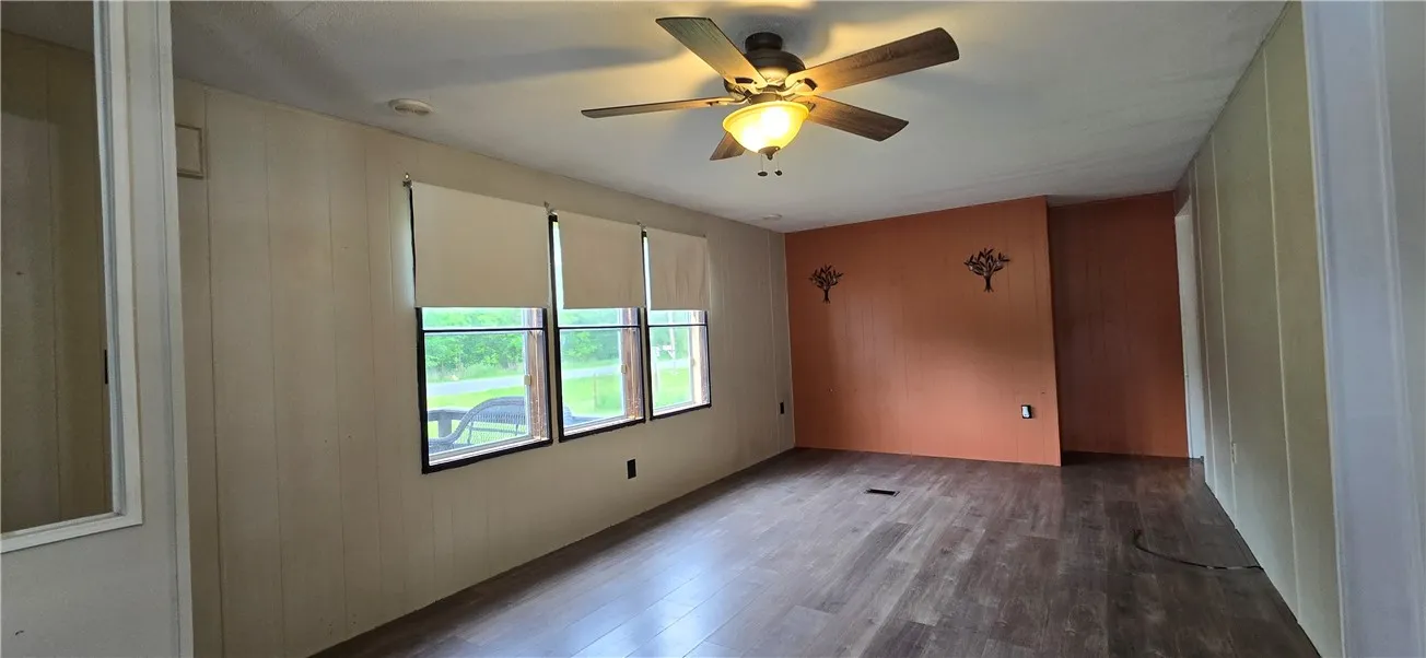 34 Pease Road, Parma, New York 14559, Parma, New York 14559, 3 Bedrooms Bedrooms, 5 Rooms Rooms,2 BathroomsBathrooms,Residential,Closed,34 Pease Road, Parma, New York 14559,R1610215