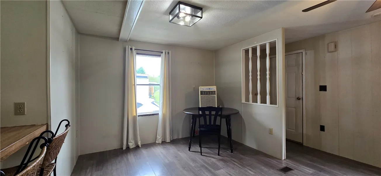 34 Pease Road, Parma, New York 14559, Parma, New York 14559, 3 Bedrooms Bedrooms, 5 Rooms Rooms,2 BathroomsBathrooms,Residential,Closed,34 Pease Road, Parma, New York 14559,R1610215