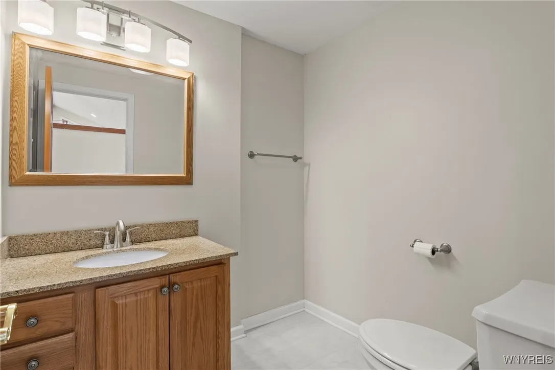 60 Gaylord Court, Elma, New York 14059, Elma, New York 14059, 5 Bedrooms Bedrooms, 14 Rooms Rooms,3 BathroomsBathrooms,Residential,Closed,60 Gaylord Court, Elma, New York 14059,0,B1610627