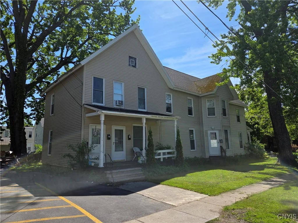 223 Winslow Street, Watertown-city, New York 13601, Watertown City, New York 13601, 6 Bedrooms Bedrooms, ,4 BathroomsBathrooms,Residential,Closed,223 Winslow Street, Watertown-city, New York 13601,S1610737