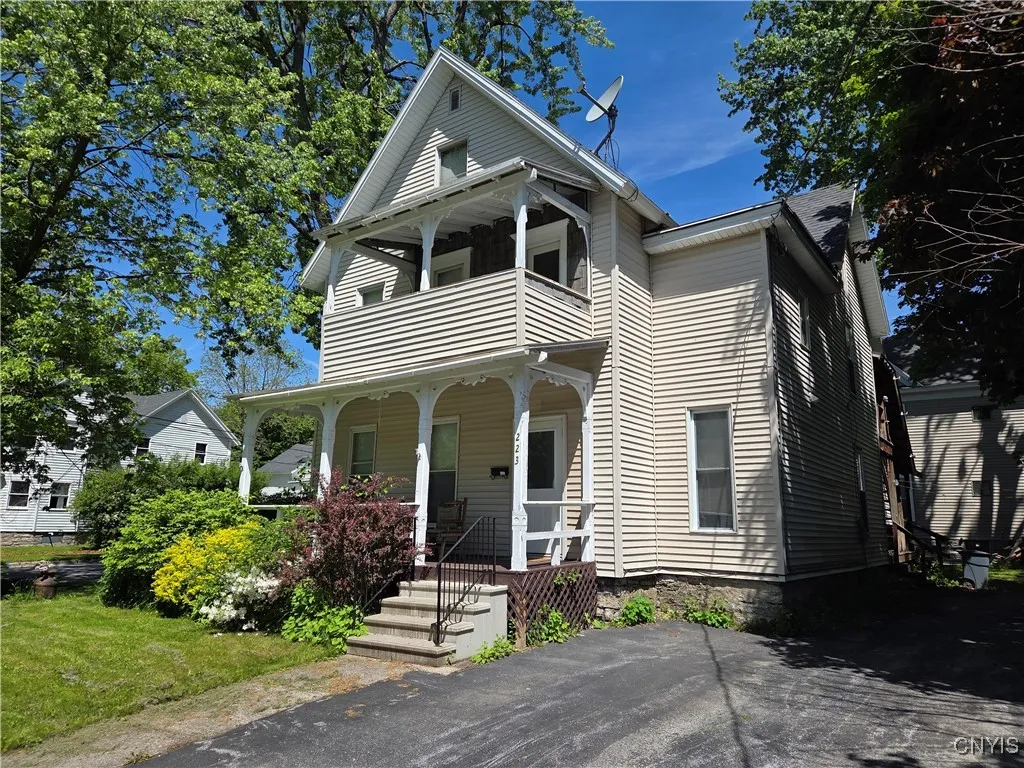 223 Winslow St
