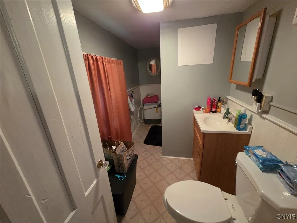 223 Winslow Street, Watertown-city, New York 13601, Watertown City, New York 13601, 6 Bedrooms Bedrooms, ,4 BathroomsBathrooms,Residential,Closed,223 Winslow Street, Watertown-city, New York 13601,S1610737