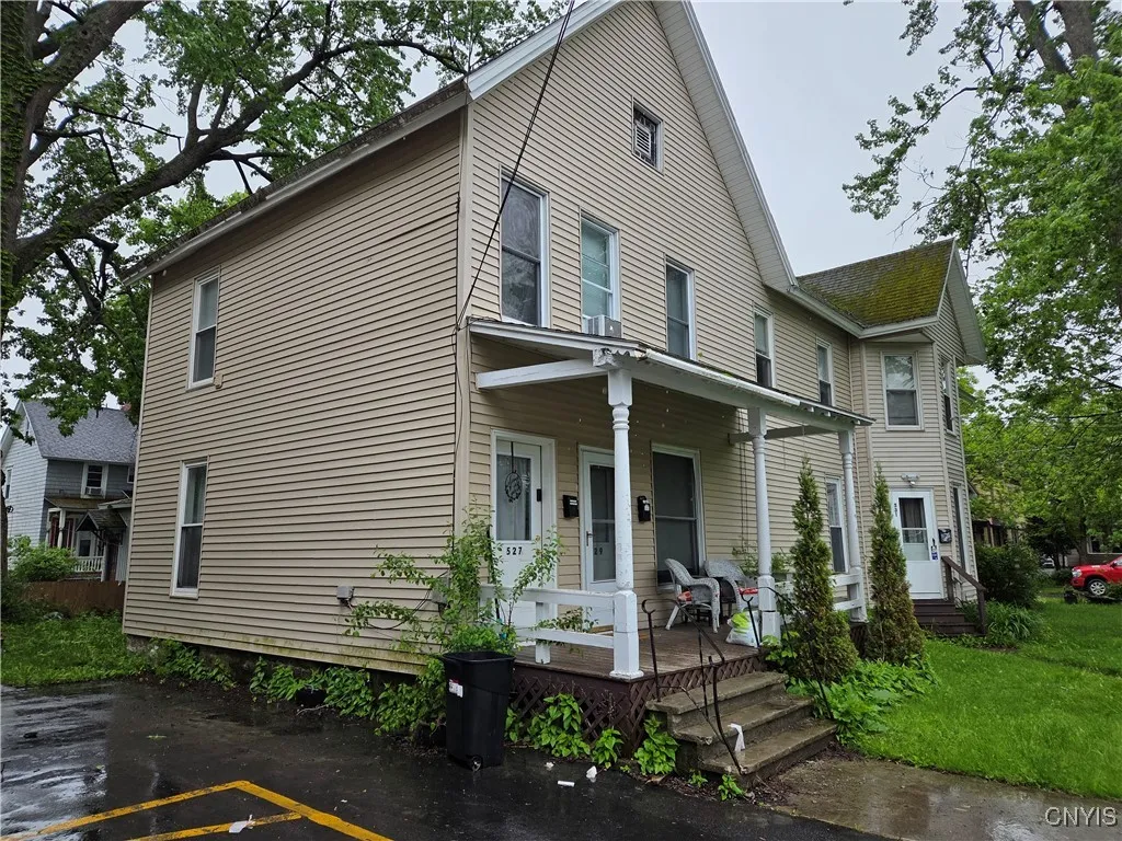 223 Winslow Street, Watertown-city, New York 13601, Watertown City, New York 13601, 6 Bedrooms Bedrooms, ,4 BathroomsBathrooms,Residential,Closed,223 Winslow Street, Watertown-city, New York 13601,S1610737