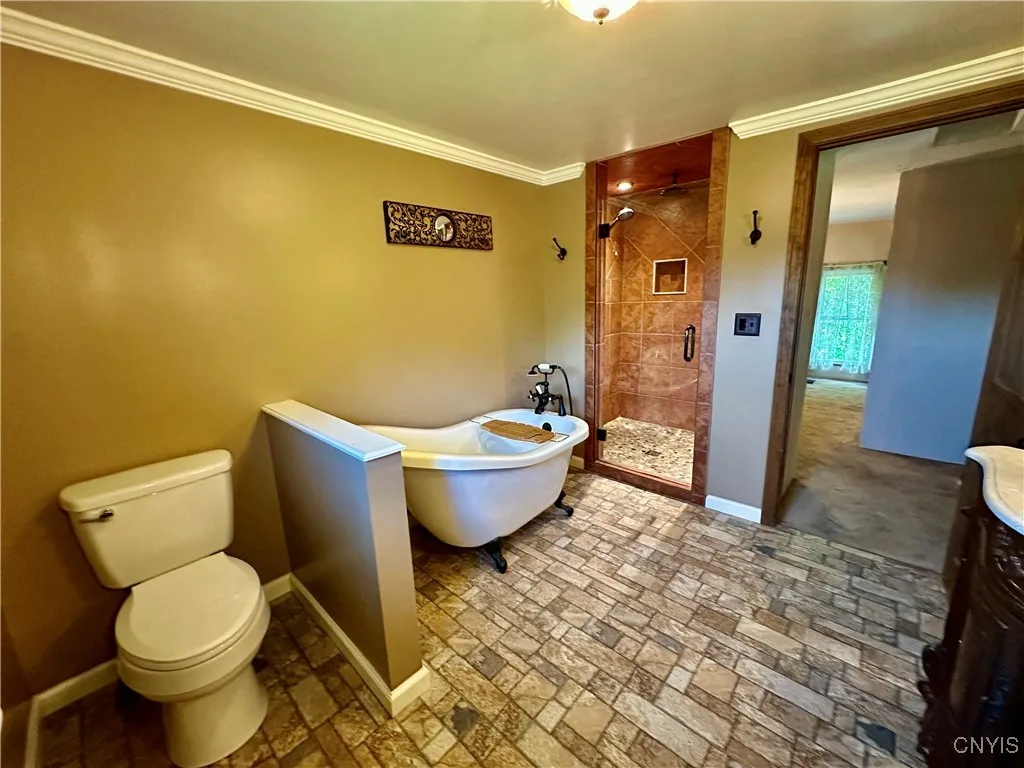 33 County Route 25, Granby, New York 13126, Granby, New York 13126, 4 Bedrooms Bedrooms, 9 Rooms Rooms,1 BathroomBathrooms,Residential,Closed,33 County Route 25, Granby, New York 13126,S1610749
