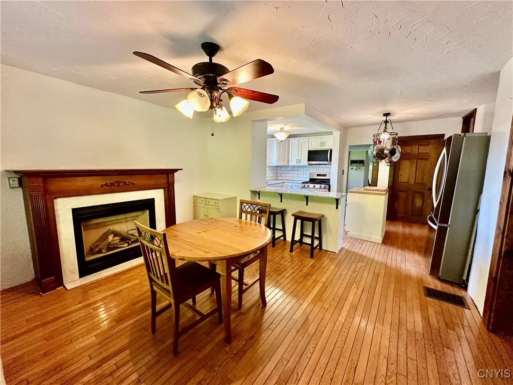 33 County Route 25, Granby, New York 13126, Granby, New York 13126, 4 Bedrooms Bedrooms, 9 Rooms Rooms,1 BathroomBathrooms,Residential,Closed,33 County Route 25, Granby, New York 13126,S1610749