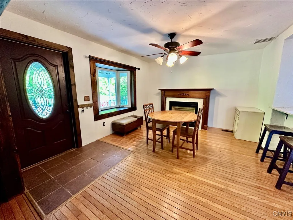 33 County Route 25, Granby, New York 13126, Granby, New York 13126, 4 Bedrooms Bedrooms, 9 Rooms Rooms,1 BathroomBathrooms,Residential,Closed,33 County Route 25, Granby, New York 13126,S1610749