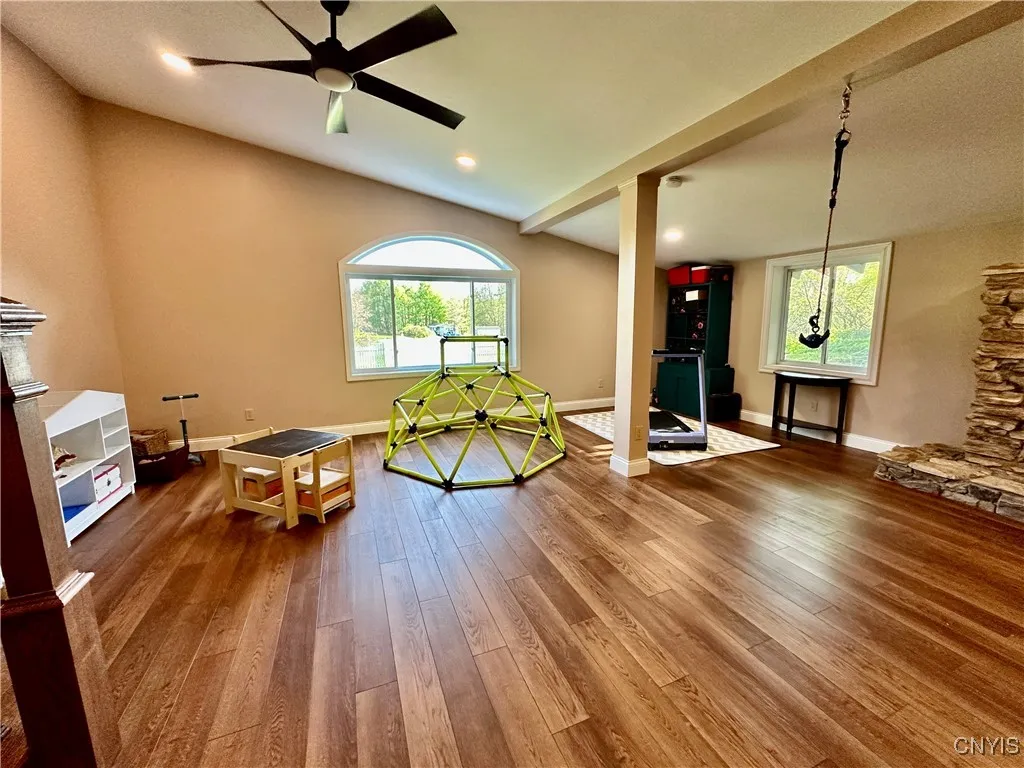 33 County Route 25, Granby, New York 13126, Granby, New York 13126, 4 Bedrooms Bedrooms, 9 Rooms Rooms,1 BathroomBathrooms,Residential,Closed,33 County Route 25, Granby, New York 13126,S1610749