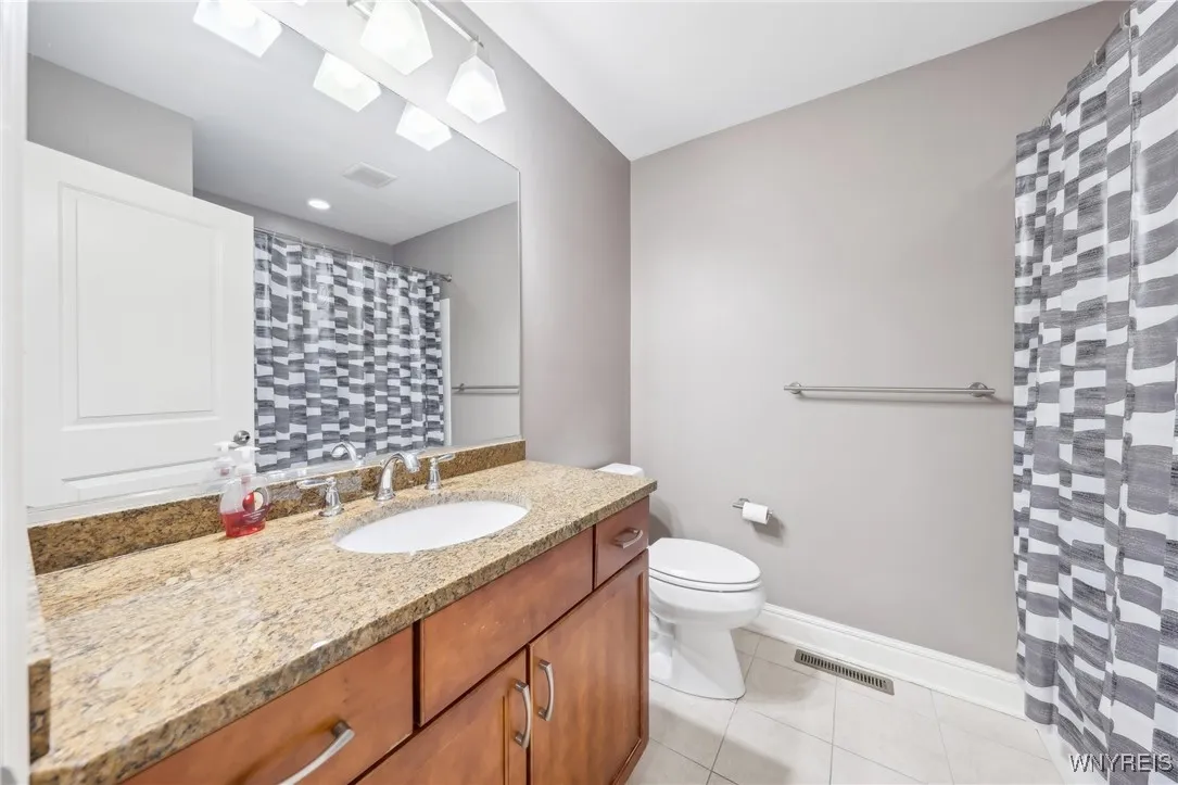 12 Nye Hill Road, Aurora, New York 14052, Aurora, New York 14052, 4 Bedrooms Bedrooms, 11 Rooms Rooms,2 BathroomsBathrooms,Residential,Closed,12 Nye Hill Road, Aurora, New York 14052,0,B1609572