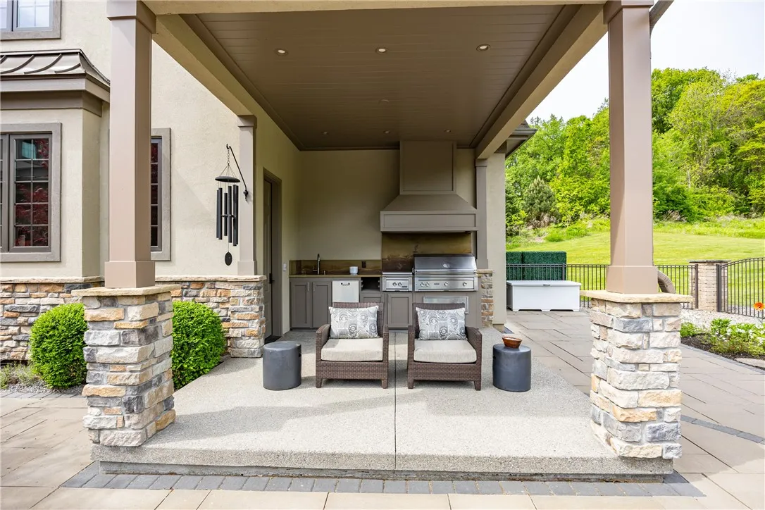 6748 Falcons Point, Victor, New York 14564, Victor, New York 14564, 6 Bedrooms Bedrooms, 21 Rooms Rooms,7 BathroomsBathrooms,Residential,Closed,6748 Falcons Point, Victor, New York 14564,0,R1605627