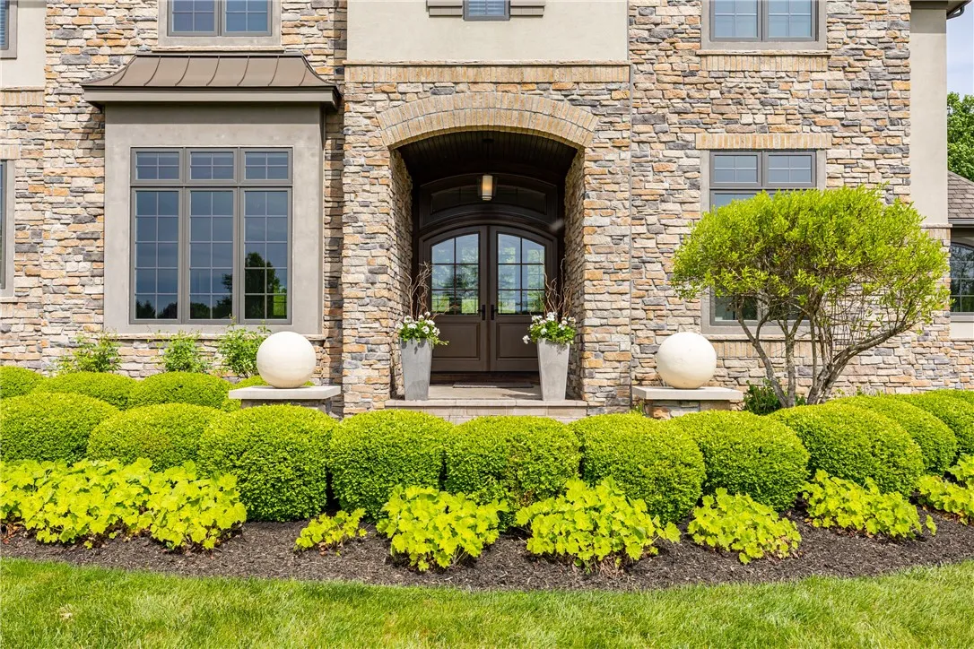 6748 Falcons Point, Victor, New York 14564, Victor, New York 14564, 6 Bedrooms Bedrooms, 21 Rooms Rooms,7 BathroomsBathrooms,Residential,Closed,6748 Falcons Point, Victor, New York 14564,0,R1605627