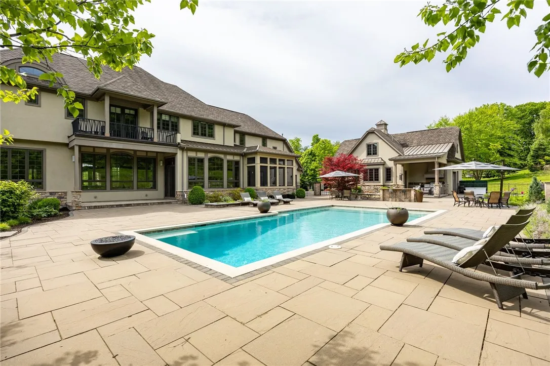 6748 Falcons Point, Victor, New York 14564, Victor, New York 14564, 6 Bedrooms Bedrooms, 21 Rooms Rooms,7 BathroomsBathrooms,Residential,Closed,6748 Falcons Point, Victor, New York 14564,0,R1605627