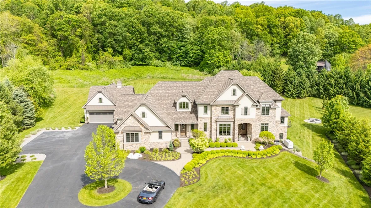 6748 Falcons Point, Victor, New York 14564, Victor, New York 14564, 6 Bedrooms Bedrooms, 21 Rooms Rooms,7 BathroomsBathrooms,Residential,Closed,6748 Falcons Point, Victor, New York 14564,0,R1605627