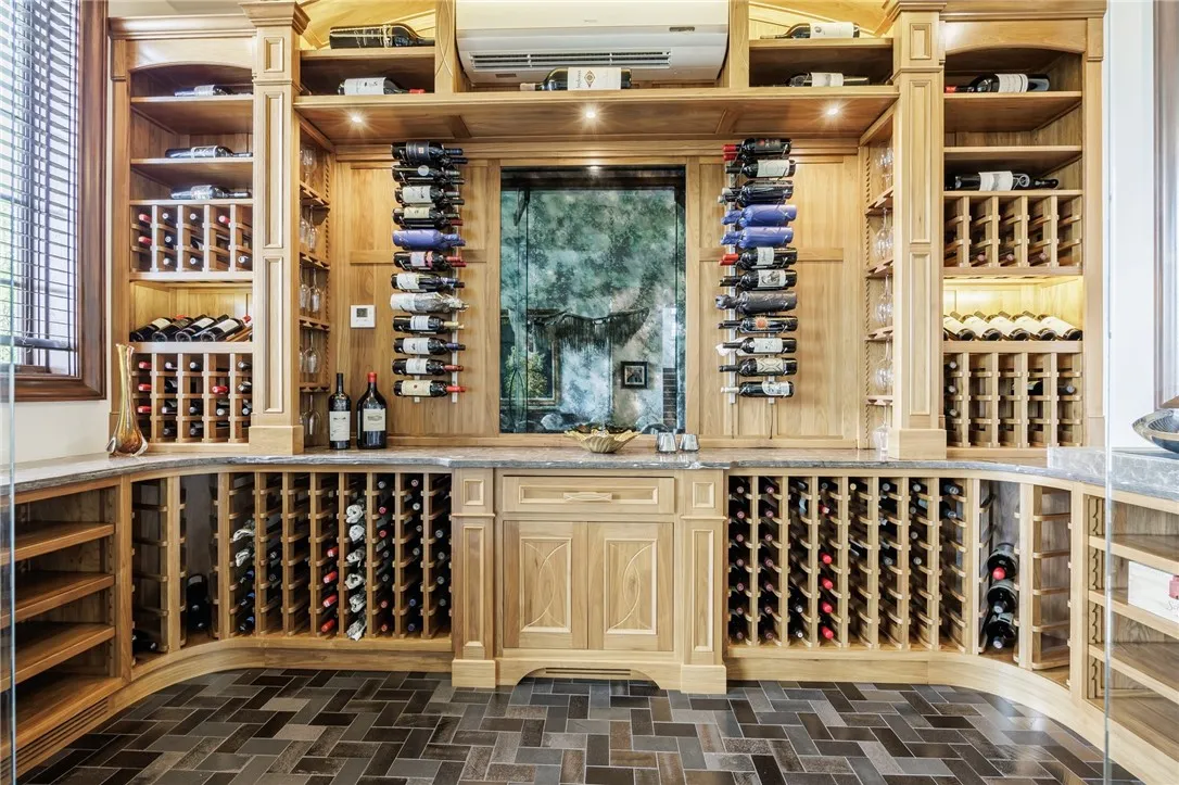 6748 Falcons Point, Victor, New York 14564, Victor, New York 14564, 6 Bedrooms Bedrooms, 21 Rooms Rooms,7 BathroomsBathrooms,Residential,Closed,6748 Falcons Point, Victor, New York 14564,0,R1605627