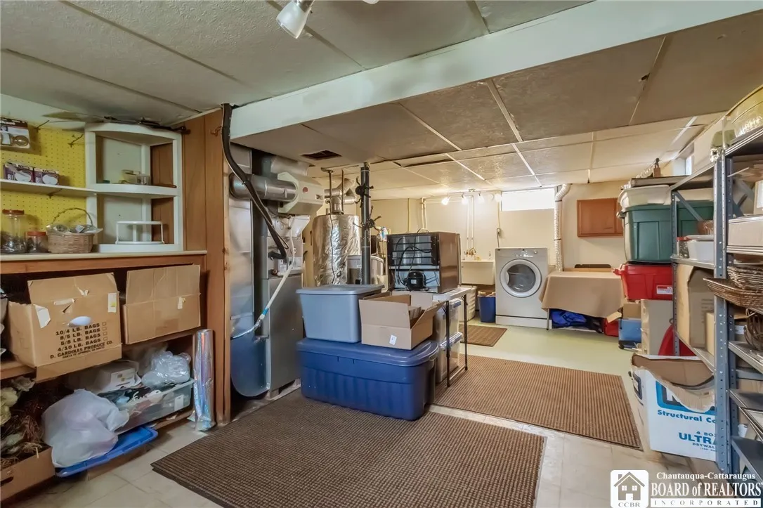 4195 Robin Lane, Hamburg, New York 14075, Hamburg, New York 14075, 3 Bedrooms Bedrooms, 6 Rooms Rooms,1 BathroomBathrooms,Residential,Closed,4195 Robin Lane, Hamburg, New York 14075,R1610534