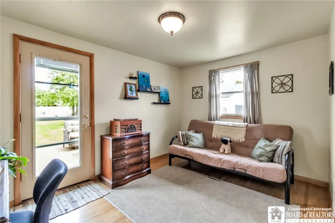4195 Robin Lane, Hamburg, New York 14075, Hamburg, New York 14075, 3 Bedrooms Bedrooms, 6 Rooms Rooms,1 BathroomBathrooms,Residential,Closed,4195 Robin Lane, Hamburg, New York 14075,R1610534