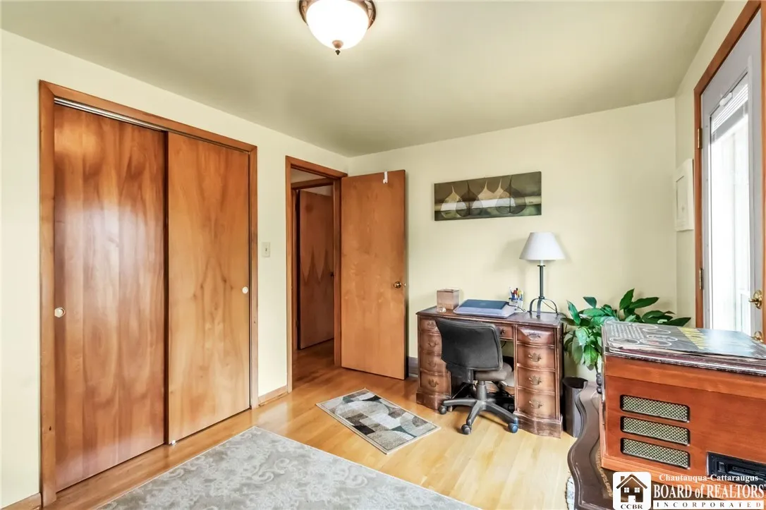 4195 Robin Lane, Hamburg, New York 14075, Hamburg, New York 14075, 3 Bedrooms Bedrooms, 6 Rooms Rooms,1 BathroomBathrooms,Residential,Closed,4195 Robin Lane, Hamburg, New York 14075,R1610534