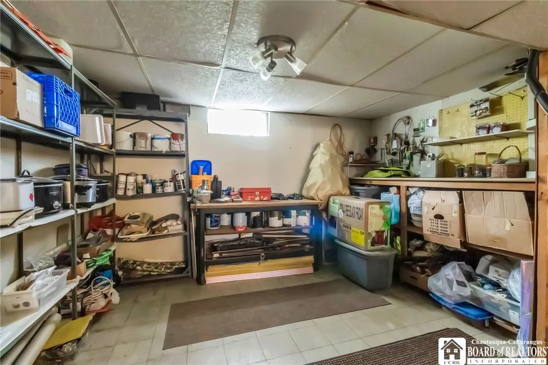 4195 Robin Lane, Hamburg, New York 14075, Hamburg, New York 14075, 3 Bedrooms Bedrooms, 6 Rooms Rooms,1 BathroomBathrooms,Residential,Closed,4195 Robin Lane, Hamburg, New York 14075,R1610534