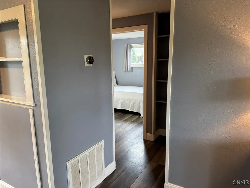 8438 Grandview Drive, Cicero, New York 13039, Cicero, New York 13039, 2 Bedrooms Bedrooms, 5 Rooms Rooms,1 BathroomBathrooms,Residential,Closed,8438 Grandview Drive, Cicero, New York 13039,S1609785
