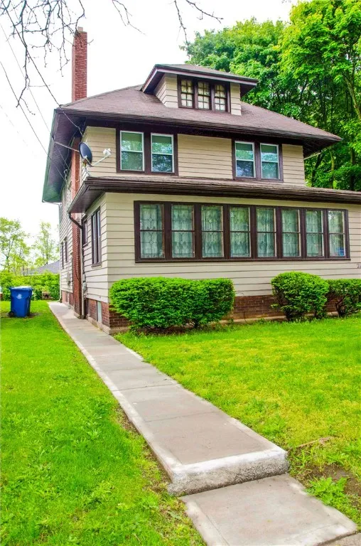 2162 Culver Road, Rochester, New York 14609, Rochester, New York 14609, 2 Bedrooms Bedrooms, 5 Rooms Rooms,1 BathroomBathrooms,Residential Lease,Closed,2162 Culver Road, Rochester, New York 14609,R1610608