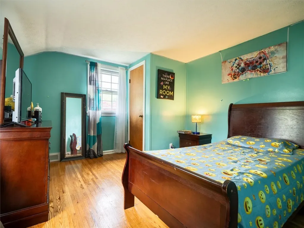 69 Seaford Drive, Irondequoit, New York 14617, Irondequoit, New York 14617, 3 Bedrooms Bedrooms, 6 Rooms Rooms,1 BathroomBathrooms,Residential,Closed,69 Seaford Drive, Irondequoit, New York 14617,R1610308