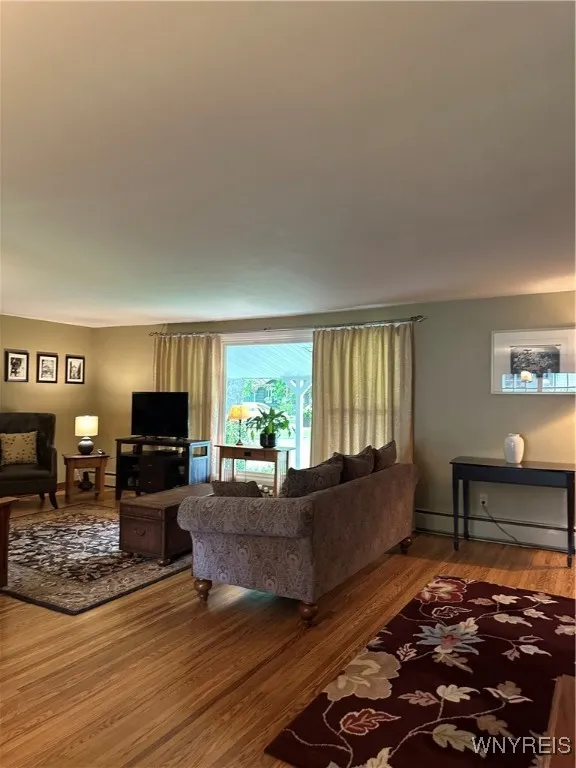 4710 Boncrest Drive East, Clarence, New York 14221, Clarence, New York 14221, 3 Bedrooms Bedrooms, 7 Rooms Rooms,1 BathroomBathrooms,Residential,Closed,4710 Boncrest Drive East, Clarence, New York 14221,B1610542