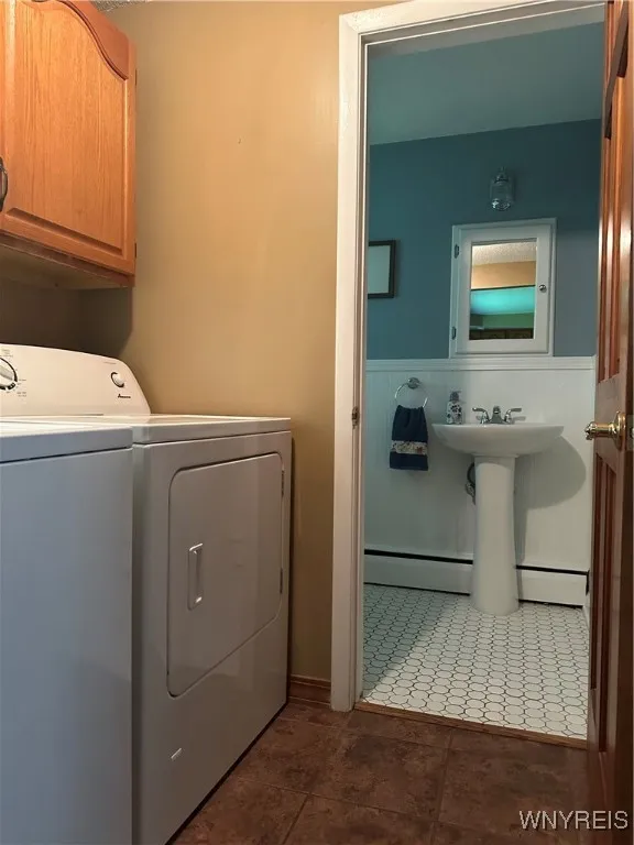 4710 Boncrest Drive East, Clarence, New York 14221, Clarence, New York 14221, 3 Bedrooms Bedrooms, 7 Rooms Rooms,1 BathroomBathrooms,Residential,Closed,4710 Boncrest Drive East, Clarence, New York 14221,B1610542