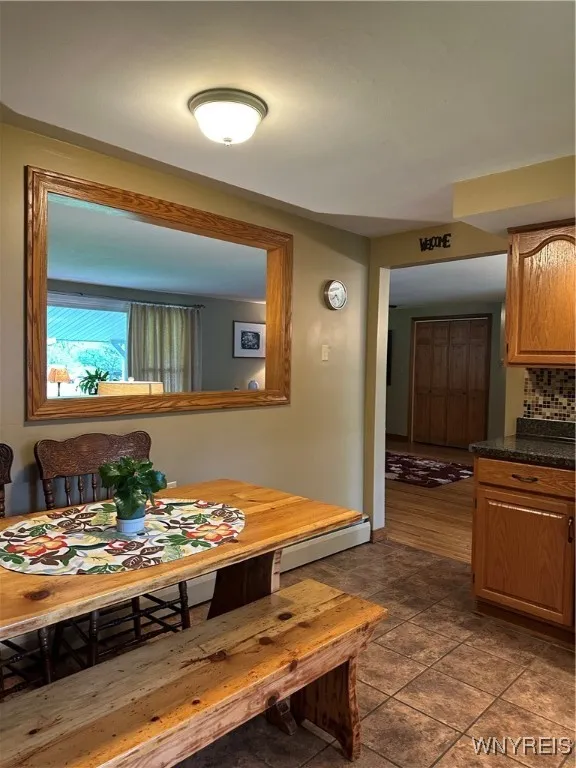 4710 Boncrest Drive East, Clarence, New York 14221, Clarence, New York 14221, 3 Bedrooms Bedrooms, 7 Rooms Rooms,1 BathroomBathrooms,Residential,Closed,4710 Boncrest Drive East, Clarence, New York 14221,B1610542