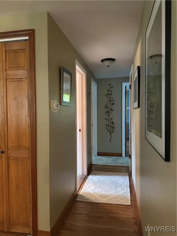 4710 Boncrest Drive East, Clarence, New York 14221, Clarence, New York 14221, 3 Bedrooms Bedrooms, 7 Rooms Rooms,1 BathroomBathrooms,Residential,Closed,4710 Boncrest Drive East, Clarence, New York 14221,B1610542
