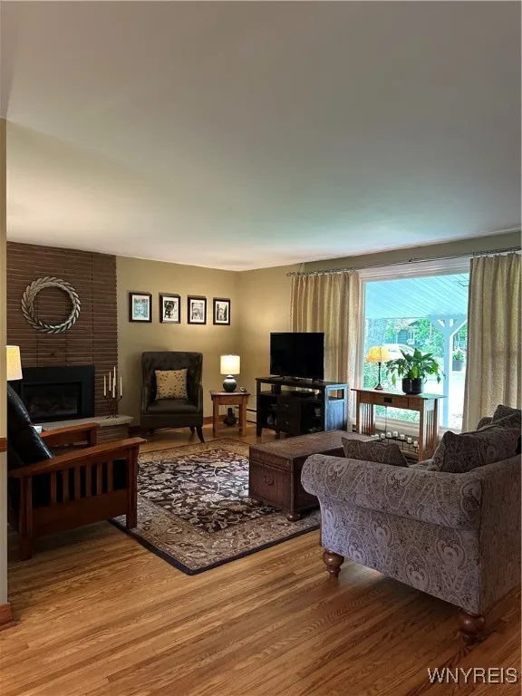 4710 Boncrest Drive East, Clarence, New York 14221, Clarence, New York 14221, 3 Bedrooms Bedrooms, 7 Rooms Rooms,1 BathroomBathrooms,Residential,Closed,4710 Boncrest Drive East, Clarence, New York 14221,B1610542