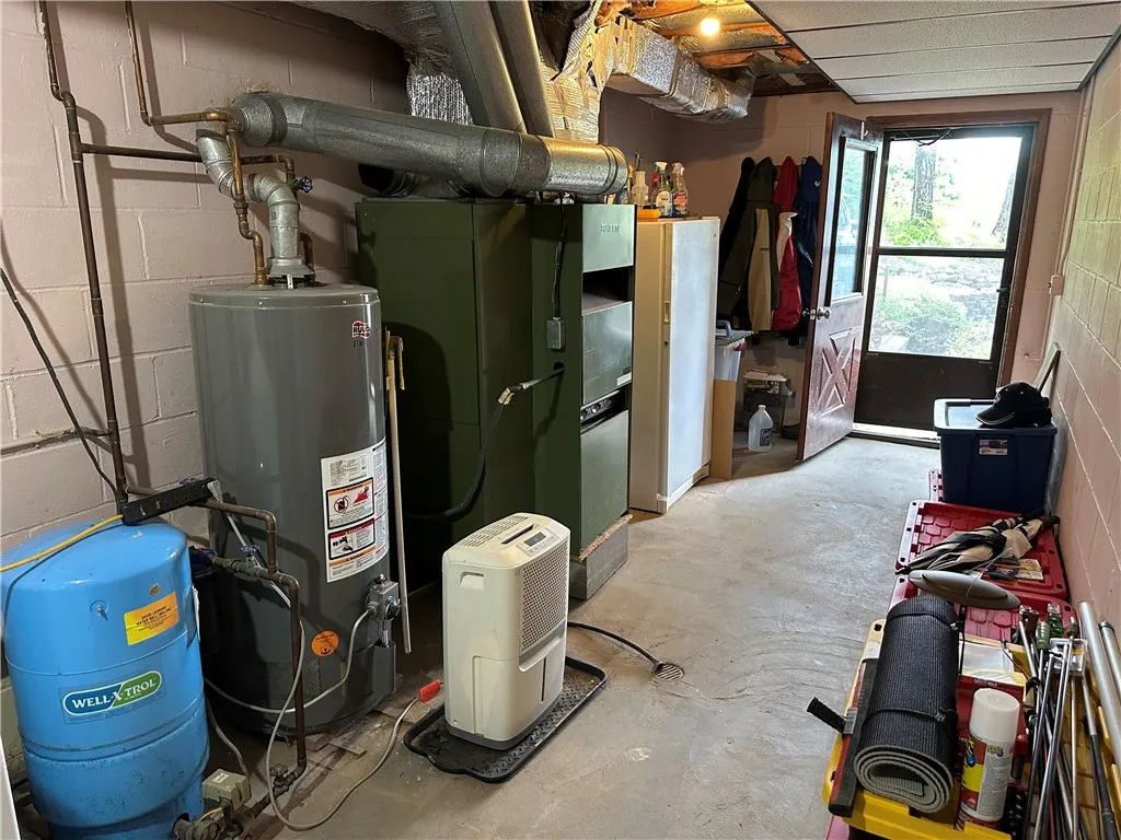 390 Bolivar Drive, Foster-town, Pennsylvania 16701, Foster Town, Pennsylvania 16701, 2 Bedrooms Bedrooms, 5 Rooms Rooms,1 BathroomBathrooms,Residential,Closed,390 Bolivar Drive, Foster-town, Pennsylvania 16701,R1610781