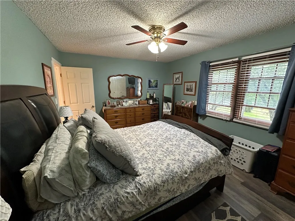 390 Bolivar Drive, Foster-town, Pennsylvania 16701, Foster Town, Pennsylvania 16701, 2 Bedrooms Bedrooms, 5 Rooms Rooms,1 BathroomBathrooms,Residential,Closed,390 Bolivar Drive, Foster-town, Pennsylvania 16701,R1610781