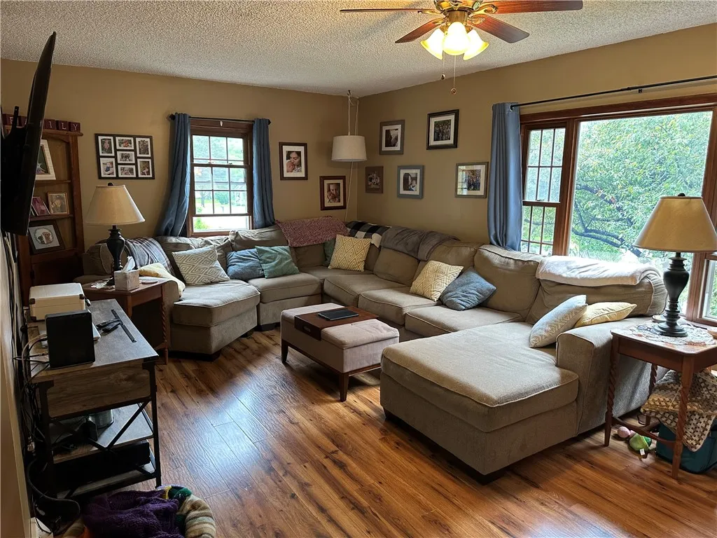 390 Bolivar Drive, Foster-town, Pennsylvania 16701, Foster Town, Pennsylvania 16701, 2 Bedrooms Bedrooms, 5 Rooms Rooms,1 BathroomBathrooms,Residential,Closed,390 Bolivar Drive, Foster-town, Pennsylvania 16701,R1610781
