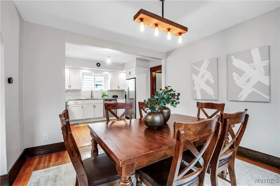 44 Cable Street, Tonawanda-town, New York 14223, Tonawanda, New York 14223, 3 Bedrooms Bedrooms, 6 Rooms Rooms,2 BathroomsBathrooms,Residential,Closed,44 Cable Street, Tonawanda-town, New York 14223,B1608843