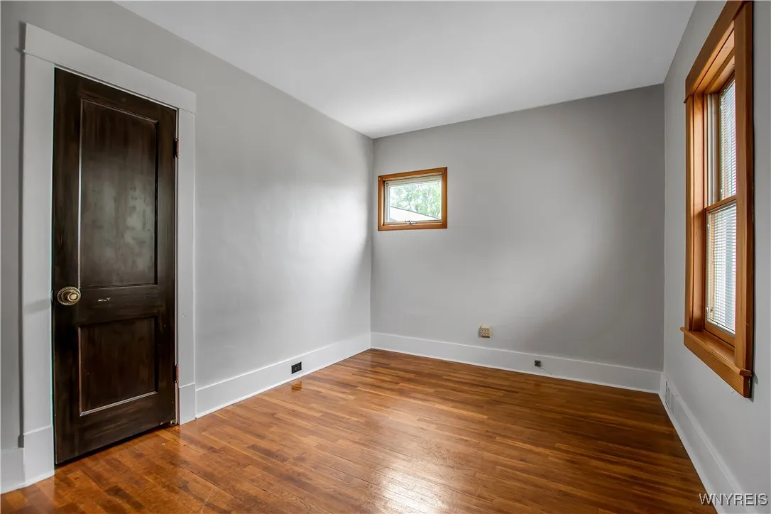 44 Cable Street, Tonawanda-town, New York 14223, Tonawanda, New York 14223, 3 Bedrooms Bedrooms, 6 Rooms Rooms,2 BathroomsBathrooms,Residential,Closed,44 Cable Street, Tonawanda-town, New York 14223,B1608843