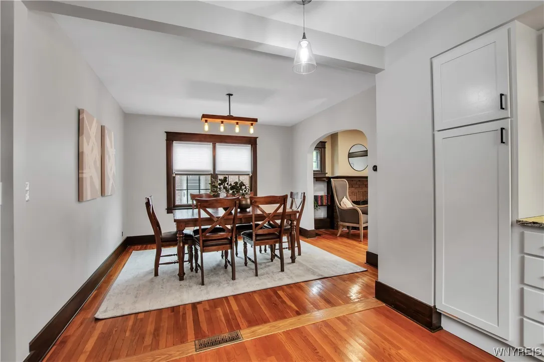 44 Cable Street, Tonawanda-town, New York 14223, Tonawanda, New York 14223, 3 Bedrooms Bedrooms, 6 Rooms Rooms,2 BathroomsBathrooms,Residential,Closed,44 Cable Street, Tonawanda-town, New York 14223,B1608843
