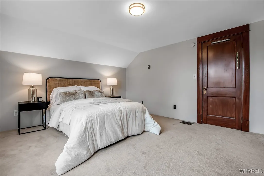 44 Cable Street, Tonawanda-town, New York 14223, Tonawanda, New York 14223, 3 Bedrooms Bedrooms, 6 Rooms Rooms,2 BathroomsBathrooms,Residential,Closed,44 Cable Street, Tonawanda-town, New York 14223,B1608843