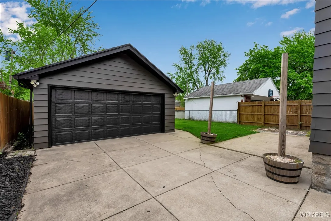 44 Cable Street, Tonawanda-town, New York 14223, Tonawanda, New York 14223, 3 Bedrooms Bedrooms, 6 Rooms Rooms,2 BathroomsBathrooms,Residential,Closed,44 Cable Street, Tonawanda-town, New York 14223,B1608843