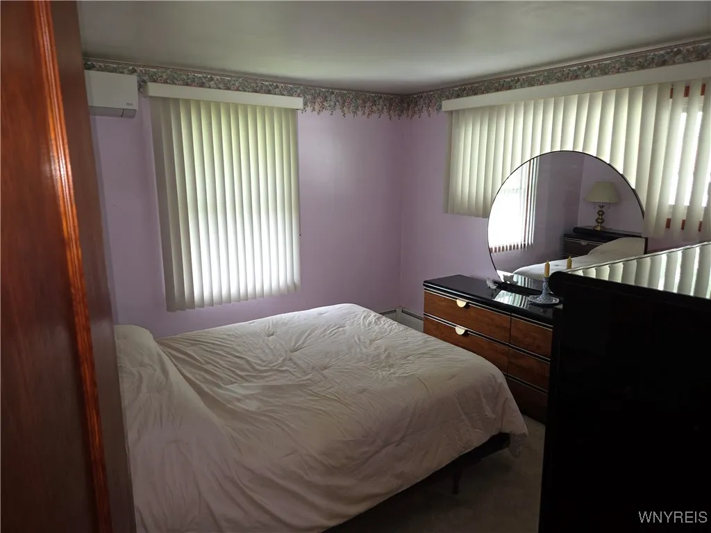 4654 Patricia Drive, Niagara Falls, New York 14305, Niagara Falls, New York 14305, 4 Bedrooms Bedrooms, 7 Rooms Rooms,1 BathroomBathrooms,Residential,Closed,4654 Patricia Drive, Niagara Falls, New York 14305,B1610614