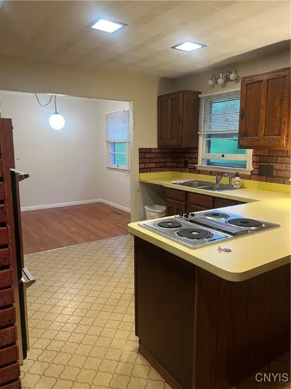 623 East Hamilton Avenue North, Sherrill, New York, Sherrill, New York 13461, 4 Bedrooms Bedrooms, 8 Rooms Rooms,1 BathroomBathrooms,Residential,For Sale,623 East Hamilton Avenue North, Sherrill, New York,0,S1610865