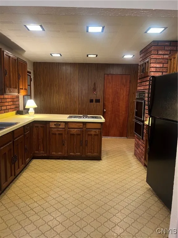 623 East Hamilton Avenue North, Sherrill, New York, Sherrill, New York 13461, 4 Bedrooms Bedrooms, 8 Rooms Rooms,1 BathroomBathrooms,Residential,For Sale,623 East Hamilton Avenue North, Sherrill, New York,0,S1610865