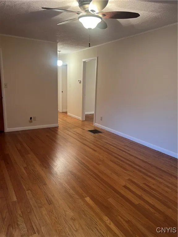 623 East Hamilton Avenue North, Sherrill, New York, Sherrill, New York 13461, 4 Bedrooms Bedrooms, 8 Rooms Rooms,1 BathroomBathrooms,Residential,For Sale,623 East Hamilton Avenue North, Sherrill, New York,0,S1610865