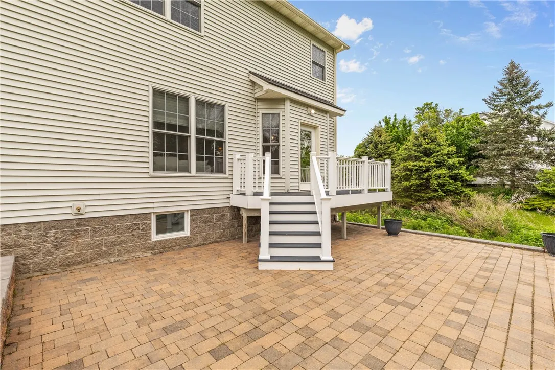 1539 Fieldcrest Drive, Webster, New York 14580, Webster, New York 14580, 4 Bedrooms Bedrooms, 10 Rooms Rooms,2 BathroomsBathrooms,Residential,Closed,1539 Fieldcrest Drive, Webster, New York 14580,R1609015