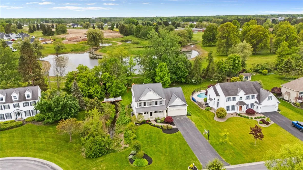 1539 Fieldcrest Drive, Webster, New York 14580, Webster, New York 14580, 4 Bedrooms Bedrooms, 10 Rooms Rooms,2 BathroomsBathrooms,Residential,Closed,1539 Fieldcrest Drive, Webster, New York 14580,R1609015