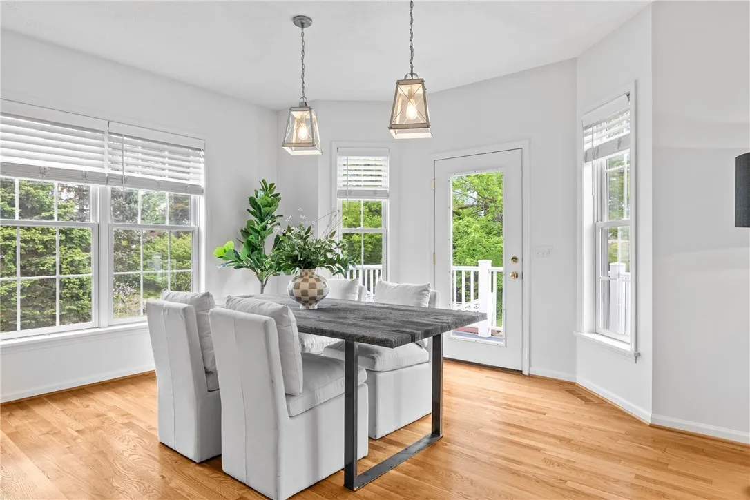 1539 Fieldcrest Drive, Webster, New York 14580, Webster, New York 14580, 4 Bedrooms Bedrooms, 10 Rooms Rooms,2 BathroomsBathrooms,Residential,Closed,1539 Fieldcrest Drive, Webster, New York 14580,R1609015