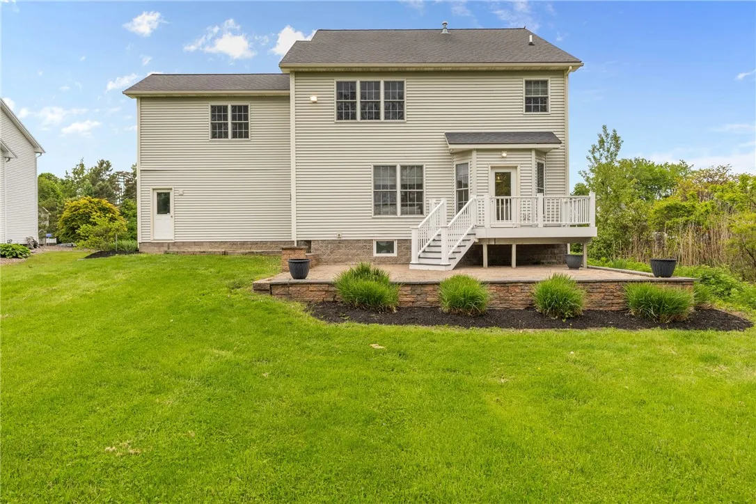 1539 Fieldcrest Drive, Webster, New York 14580, Webster, New York 14580, 4 Bedrooms Bedrooms, 10 Rooms Rooms,2 BathroomsBathrooms,Residential,Closed,1539 Fieldcrest Drive, Webster, New York 14580,R1609015
