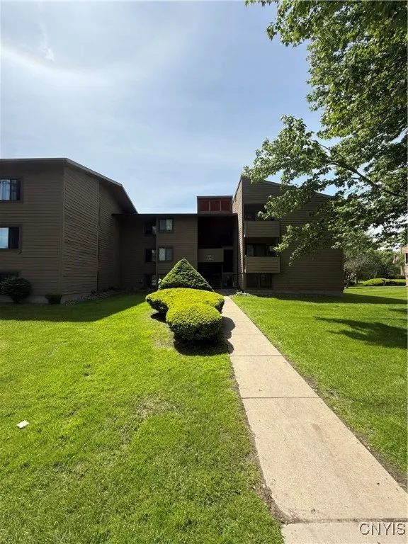 137 Watertree Drive, Dewitt, New York 13057, De Witt, New York 13057, 1 Bedroom Bedrooms, 4 Rooms Rooms,1 BathroomBathrooms,Residential,Closed,137 Watertree Drive, Dewitt, New York 13057,S1609641
