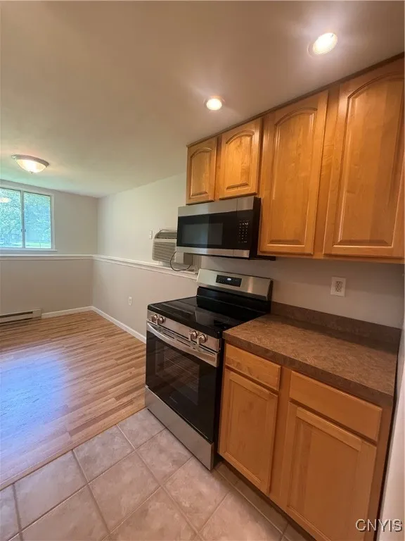 137 Watertree Drive, Dewitt, New York 13057, De Witt, New York 13057, 1 Bedroom Bedrooms, 4 Rooms Rooms,1 BathroomBathrooms,Residential,Closed,137 Watertree Drive, Dewitt, New York 13057,S1609641