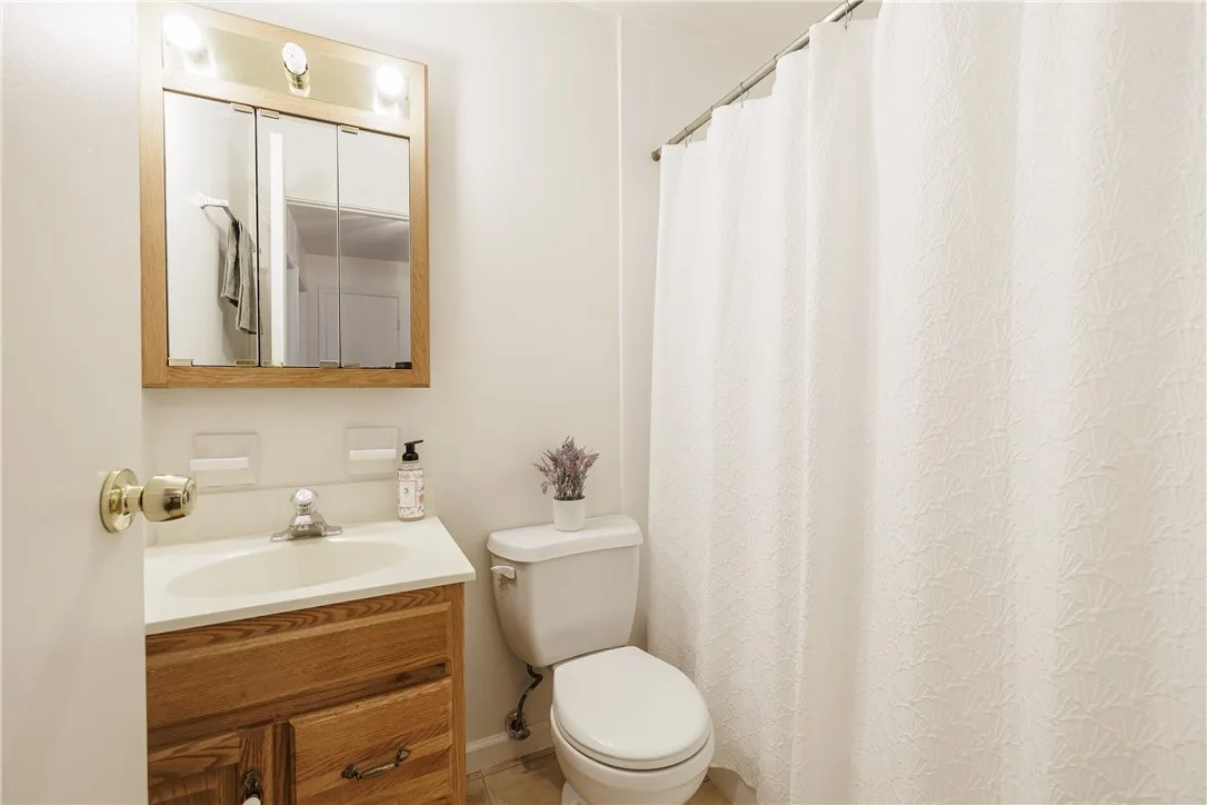 87 Lincoln Mills Road, East Rochester, New York 14, East Rochester, New York 14445, 2 Bedrooms Bedrooms, 5 Rooms Rooms,1 BathroomBathrooms,Residential,Closed,87 Lincoln Mills Road, East Rochester, New York 14,R1609355