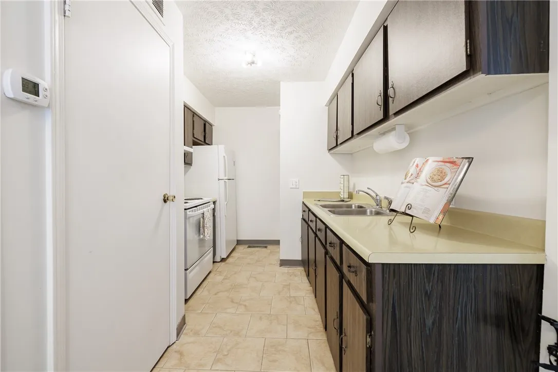 87 Lincoln Mills Road, East Rochester, New York 14, East Rochester, New York 14445, 2 Bedrooms Bedrooms, 5 Rooms Rooms,1 BathroomBathrooms,Residential,Closed,87 Lincoln Mills Road, East Rochester, New York 14,R1609355